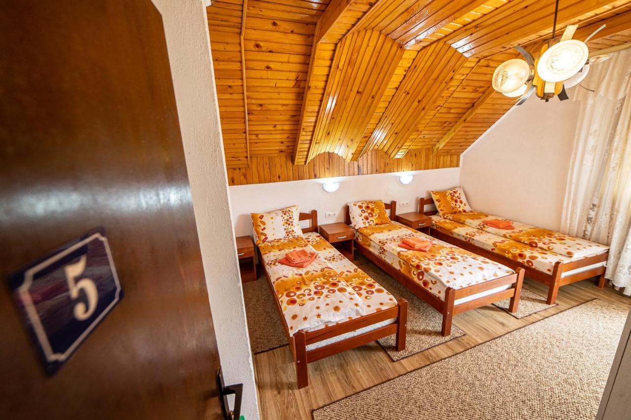 Snam Rooms&Apartment Žabljak Buitenkant foto